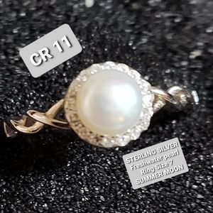 STERLING SILVER & FRESHWATER PEARL RING SIZE 7